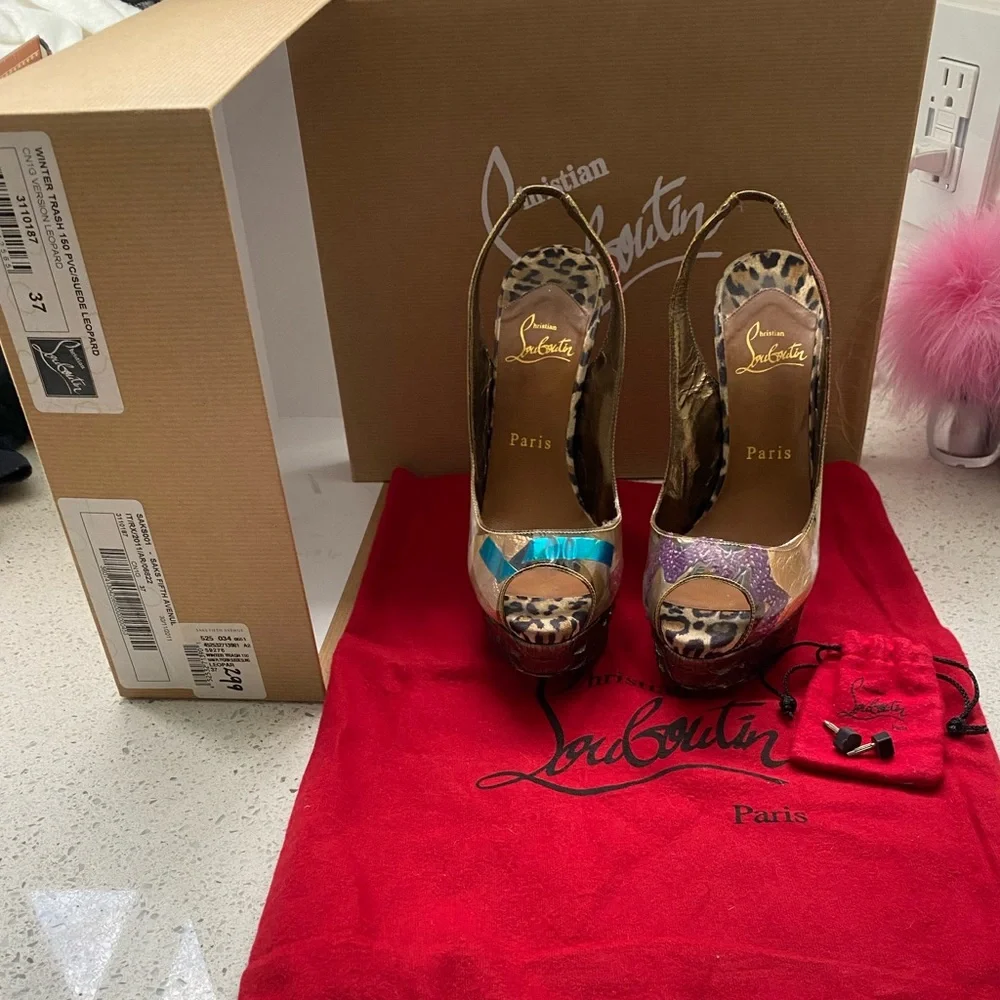 Christian Louboutin heels - Picture 3 of 8